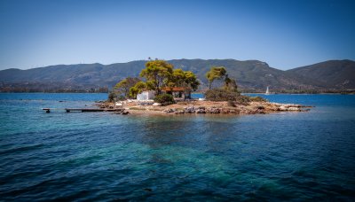 Trip to Greek Islands 2021 | Lens: EF16-35mm f/4L IS USM (1/640s, f5.6, ISO100)